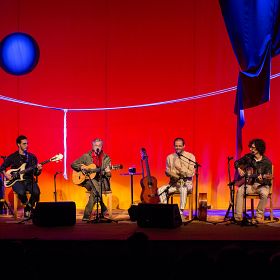 CAETANO VELOSO